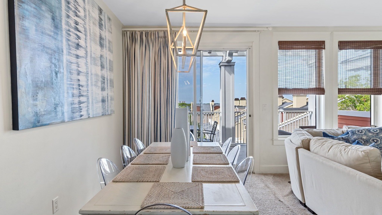 Photo of Patio Balcony in Baytowne Wharf