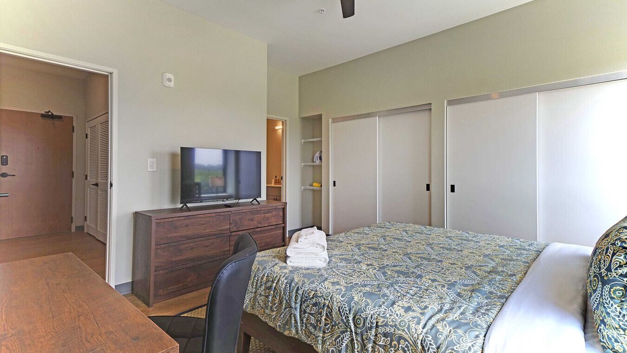 Photo of Bedroom in Cleveland