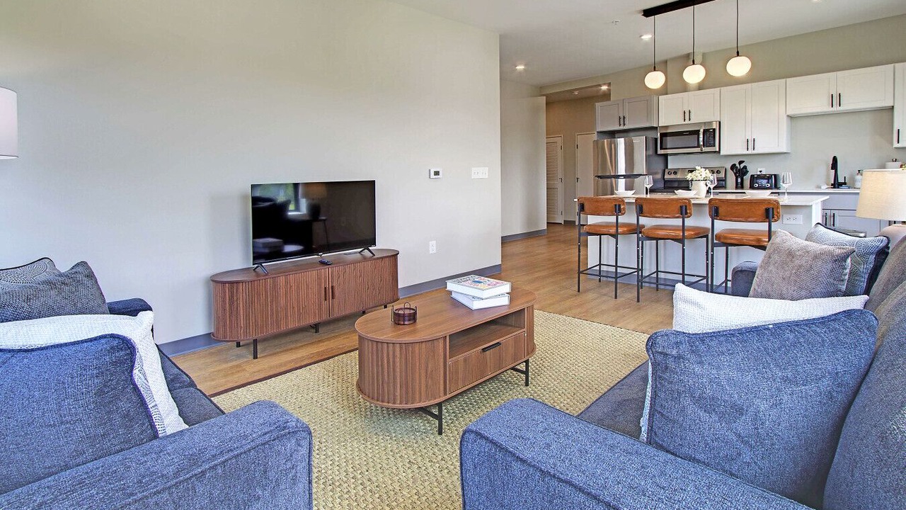 Photo of Livingroom in Cleveland