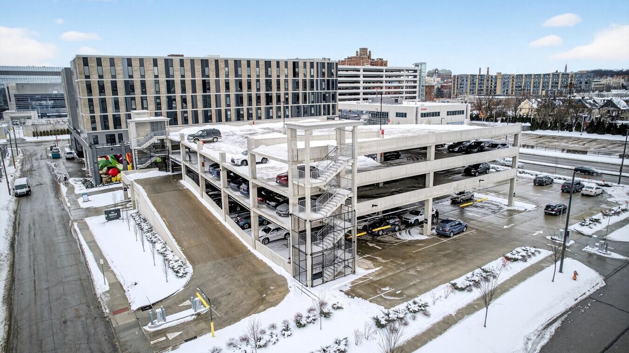 Photo of Outdoor in Cleveland