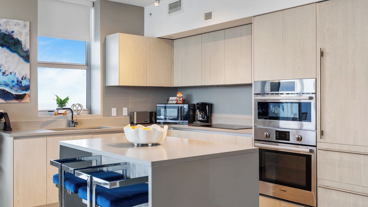 Photo of Kitchen in Hollywood South Central Beach