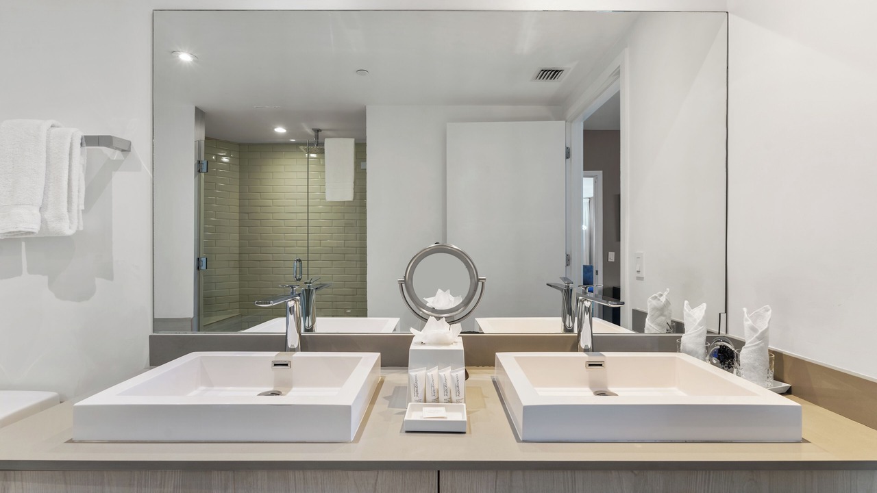 Photo of Bathroom in Hollywood South Central Beach
