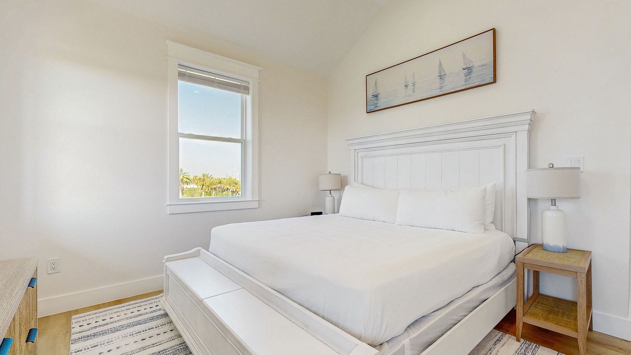 Photo of Bedroom in Galveston