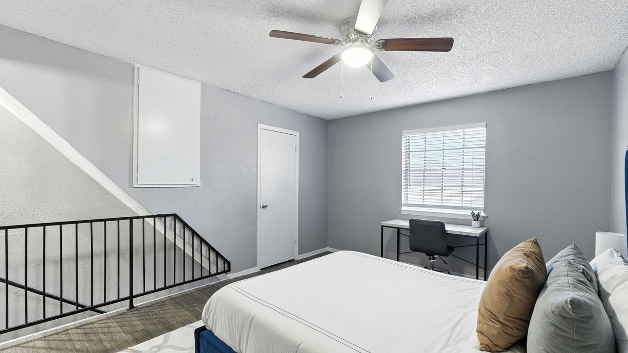 Photo of Bedroom in South Arlington