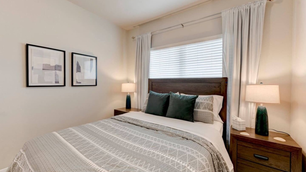 Photo of Bedroom in Troy
