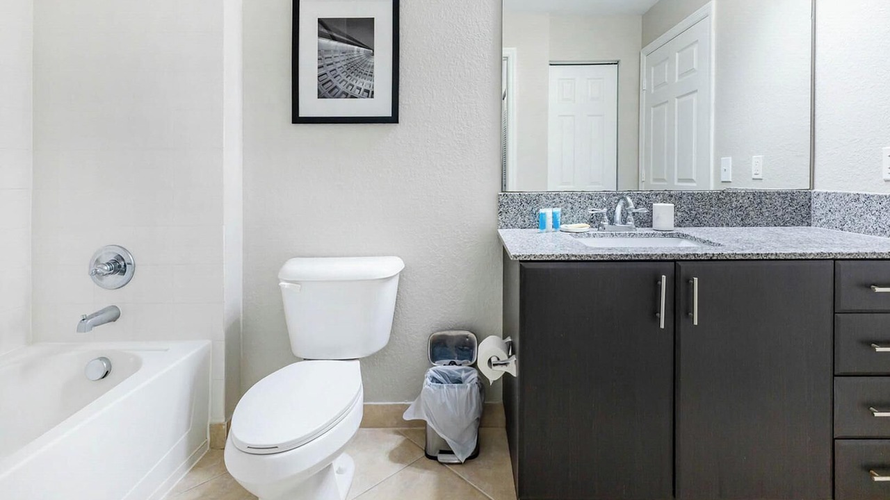 Photo of Bathroom in Miramar