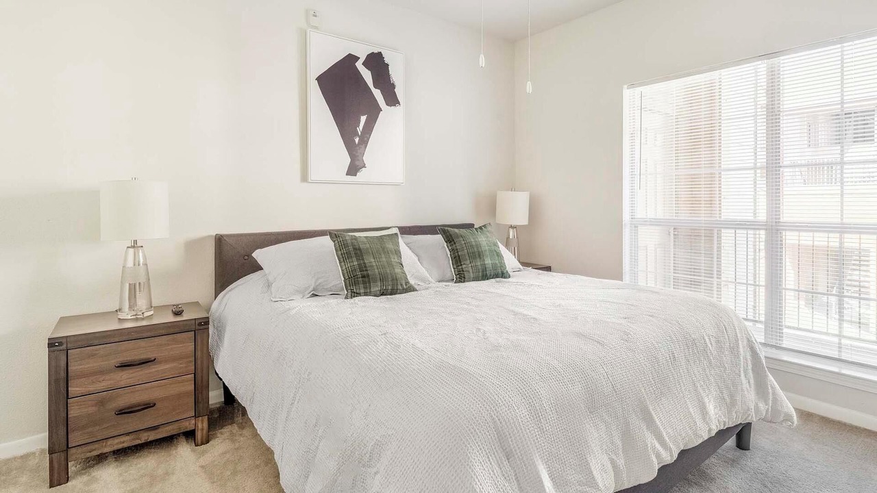Photo of Bedroom in Southbelt/Ellington