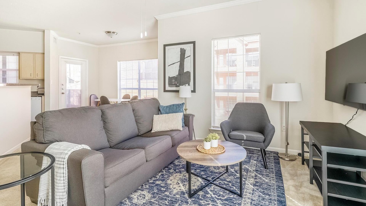 Photo of Livingroom in Southbelt/Ellington