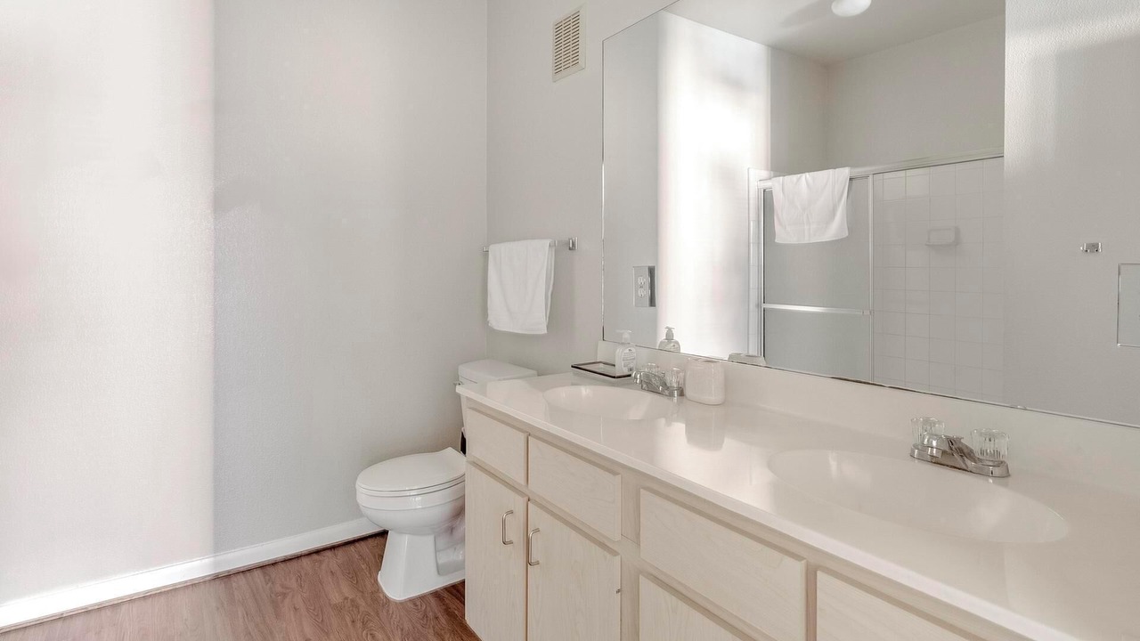 Photo of Bathroom in Southbelt/Ellington