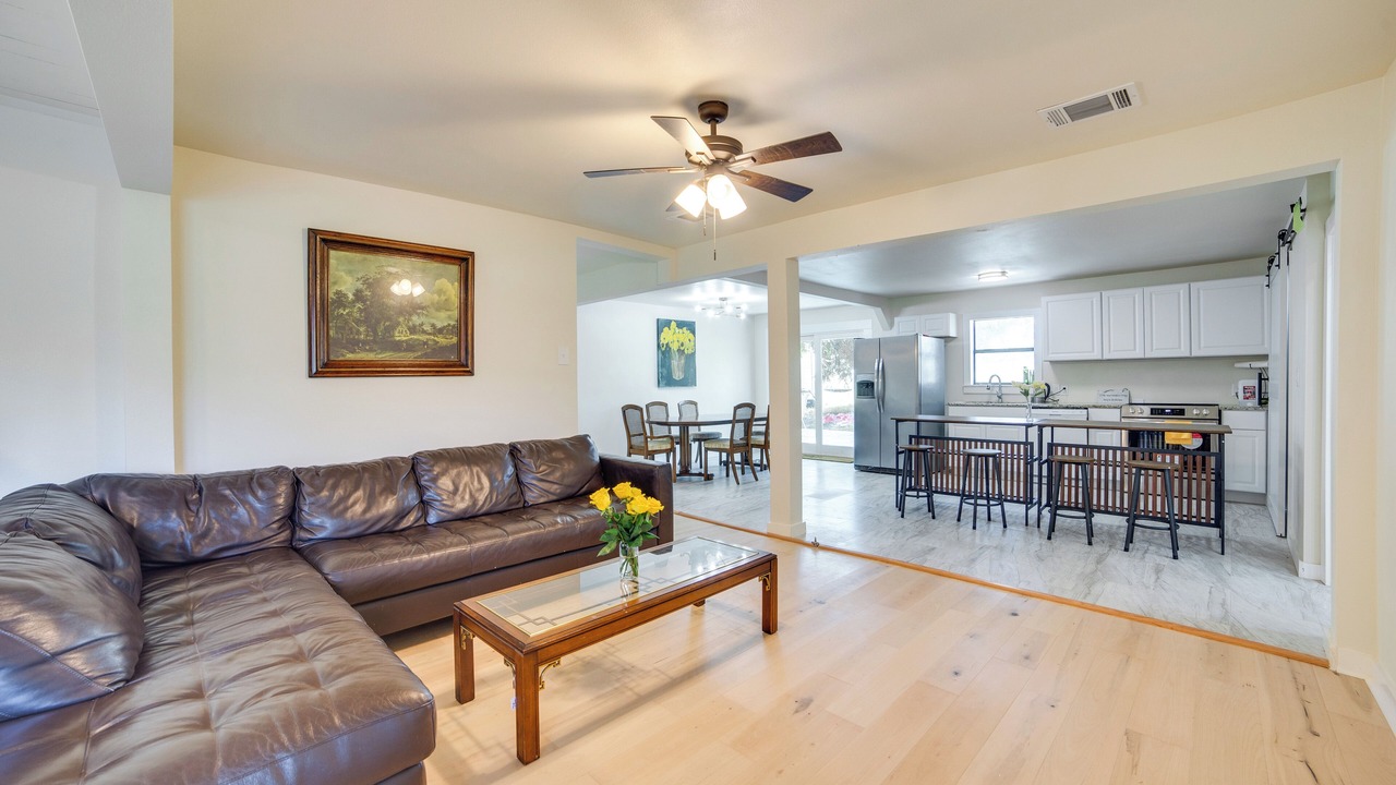 Photo of Livingroom in Westminster
