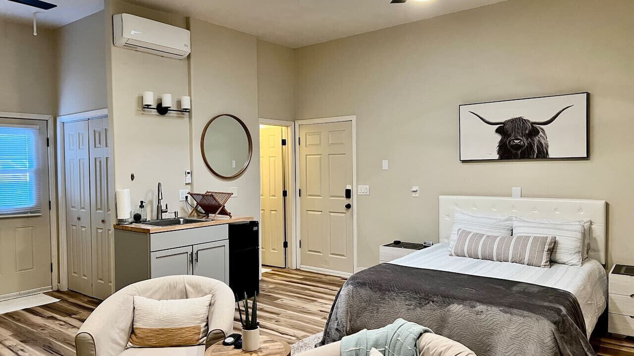 Photo of Bedroom in Mesilla Park