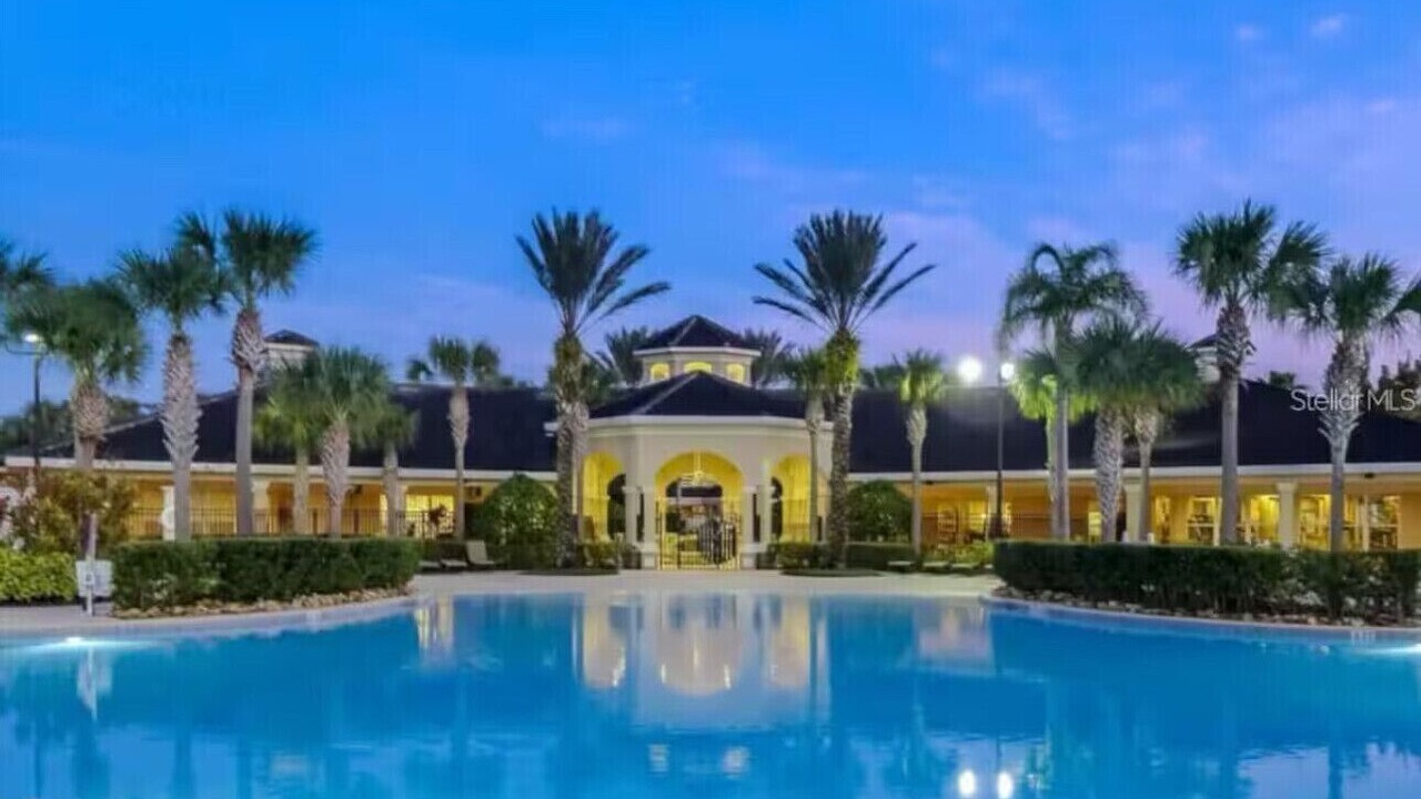 Photo of Outdoor in Windsor Hills
