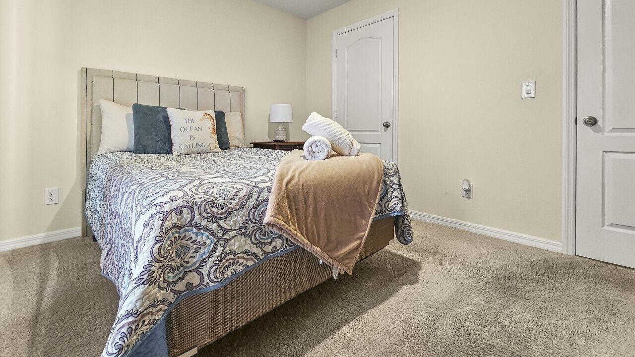 Photo of Bedroom in Burnt Store