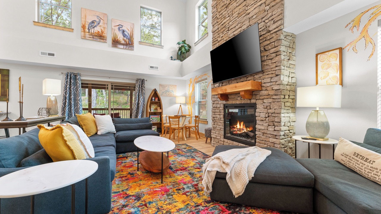 Photo of Livingroom in Hollister