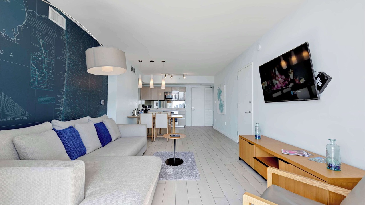 Photo of Livingroom in Hallandale Beach
