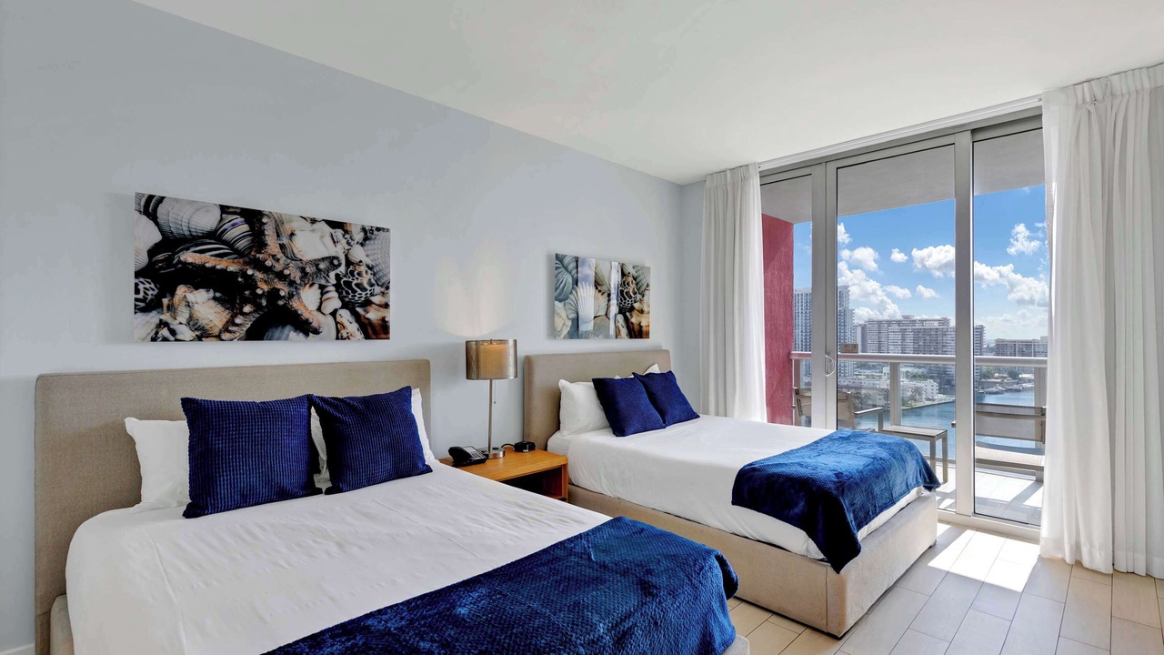 Photo of Bedroom in Hallandale Beach