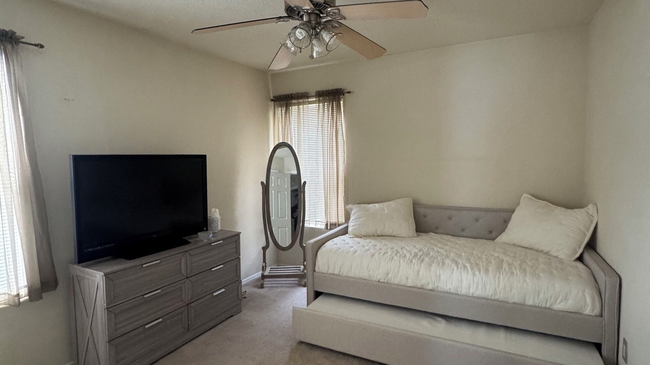 Photo of Bedroom in Northeast Heights