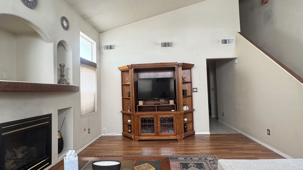Photo of Livingroom in Northeast Heights
