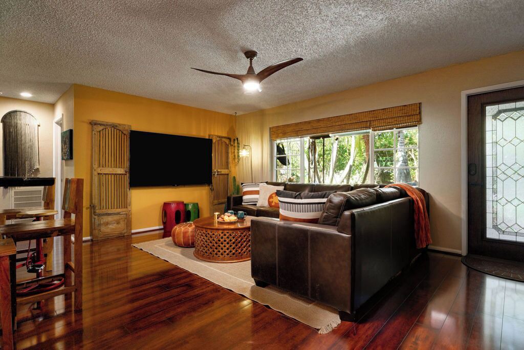 Photo of Livingroom in Wilton Manors