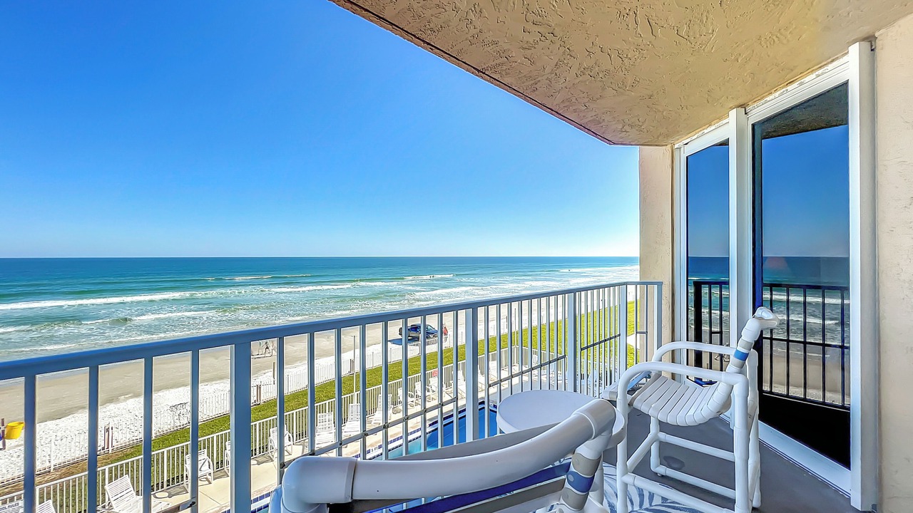 Photo of Bedroom in New Smyrna Beach