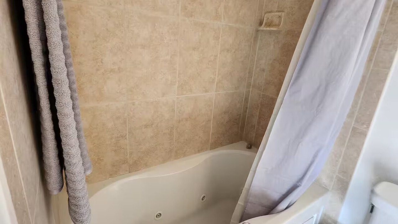 Photo of Bathroom in New Melbourne Beach