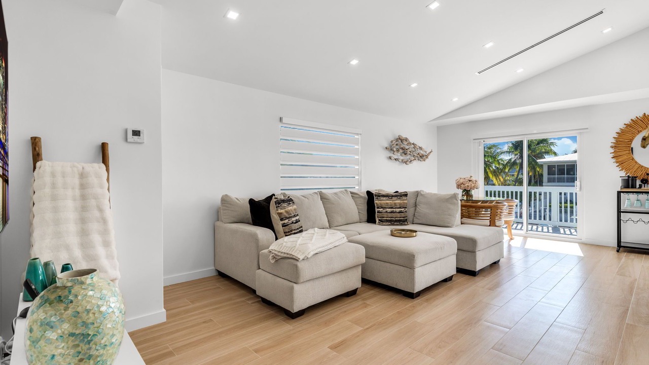 Photo of Livingroom in Marathon