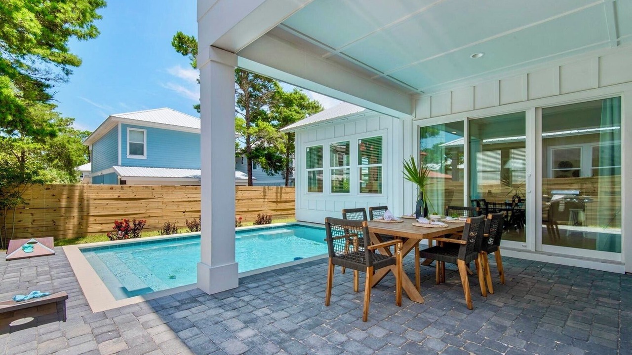 Photo of Outdoor in Miramar Beach