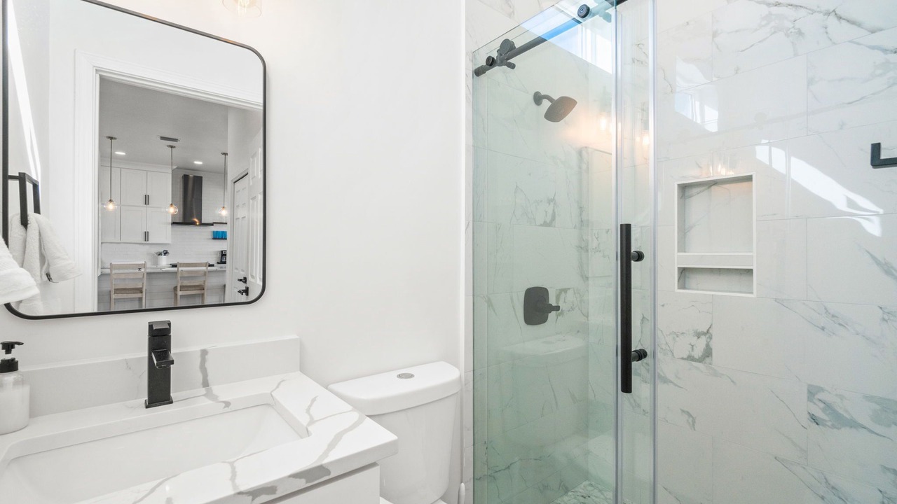 Photo of Bathroom in Tang-O-Mar