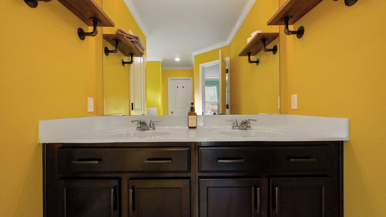 Photo of Bathroom in Southside