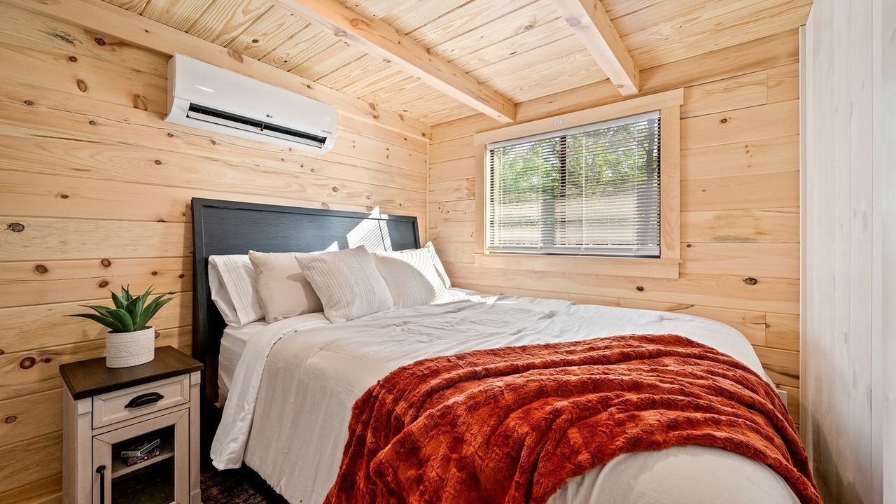 Photo of Bedroom in Bull Creek