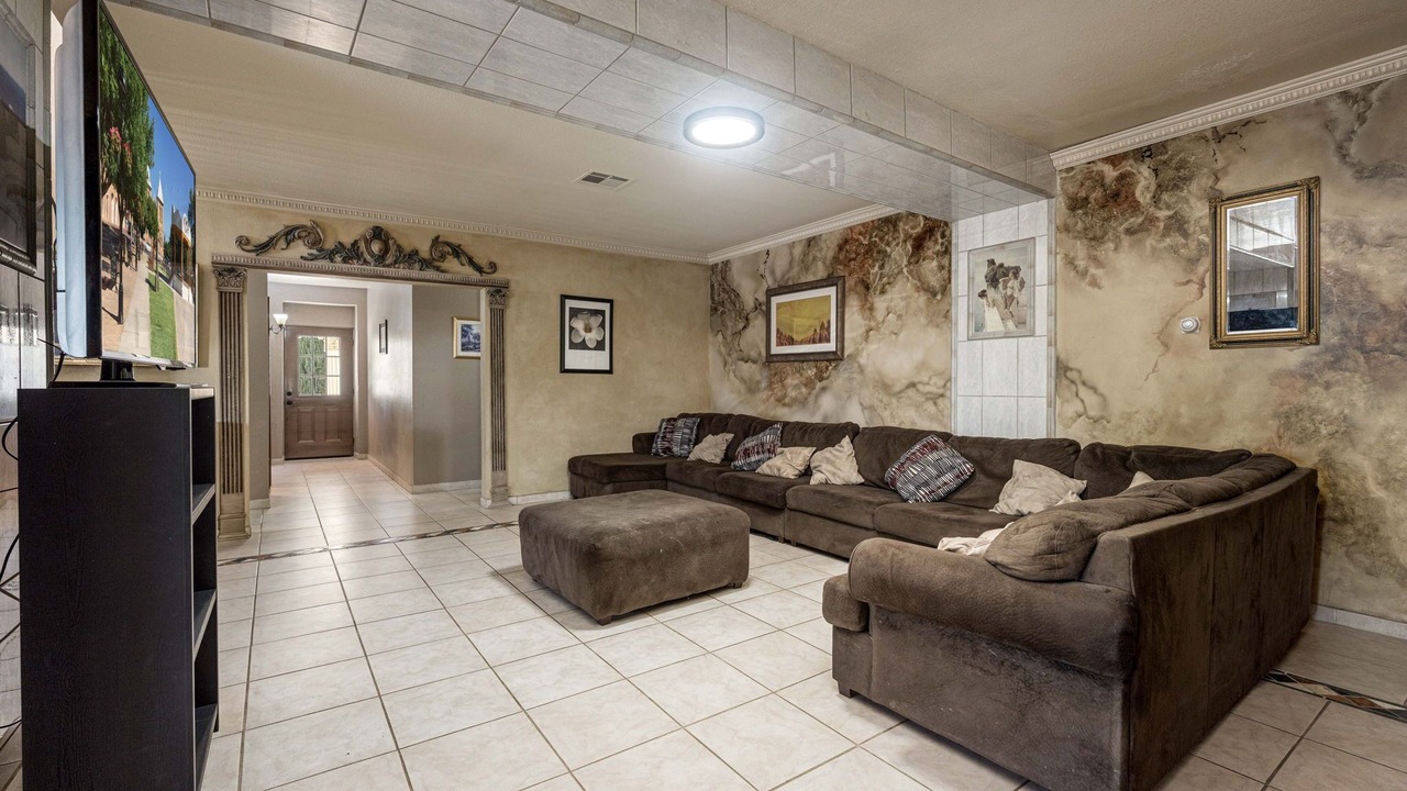 Photo of Livingroom in Mesilla Park