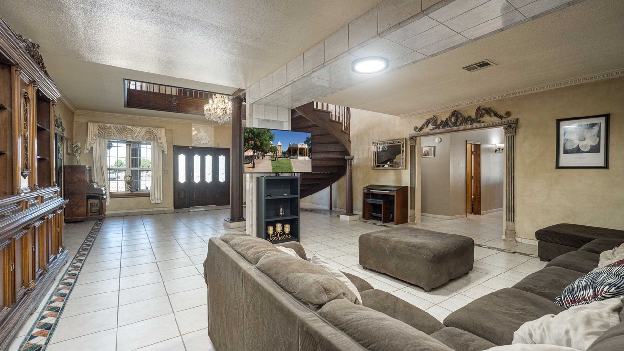 Photo of Livingroom in Mesilla Park