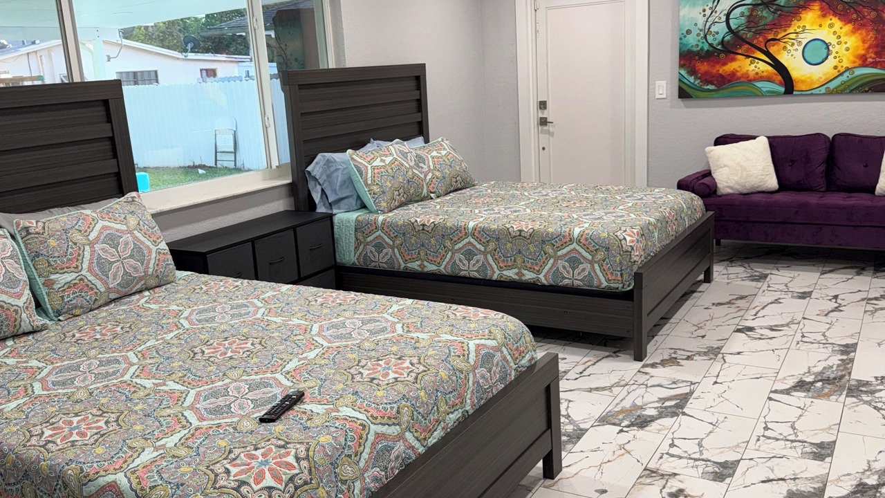 Photo of Bedroom in Miami Gardens