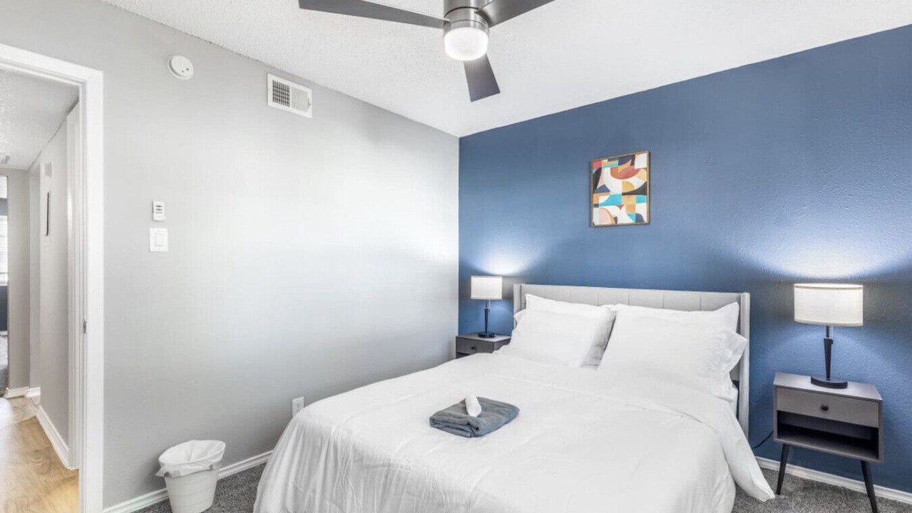 Photo of Bedroom in Central Arlington