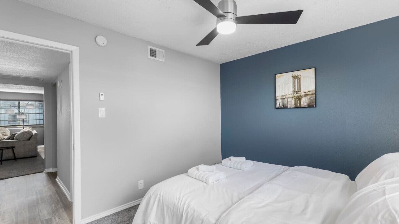 Photo of Bedroom in Central Arlington