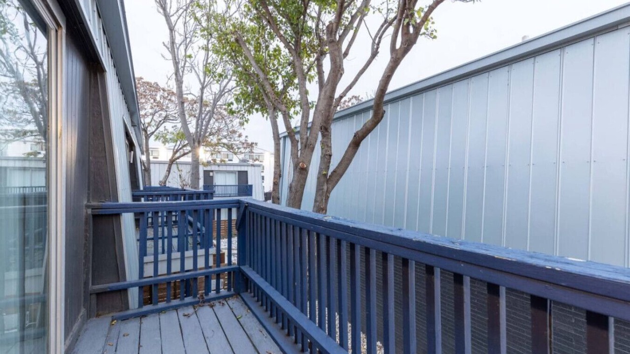 Photo of Patio Balcony in Central Arlington