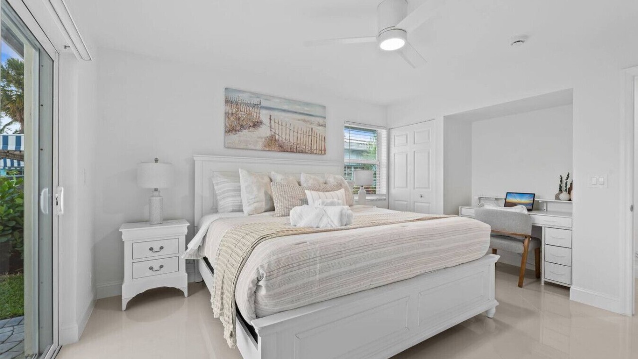 Photo of Bedroom in The Cove
