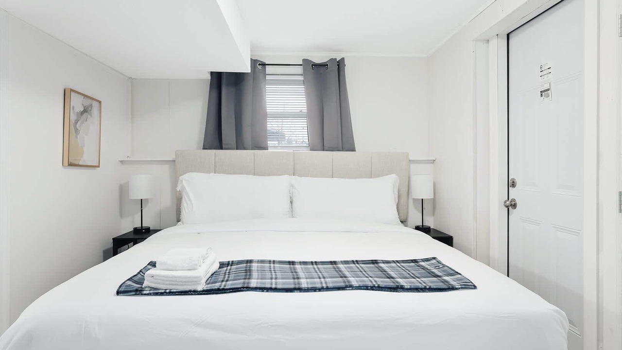 Photo of Bedroom in Lee's Summit
