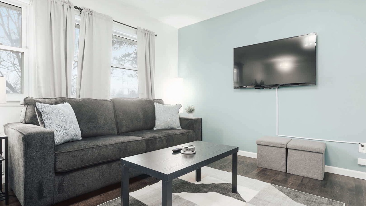 Photo of Livingroom in Lee's Summit