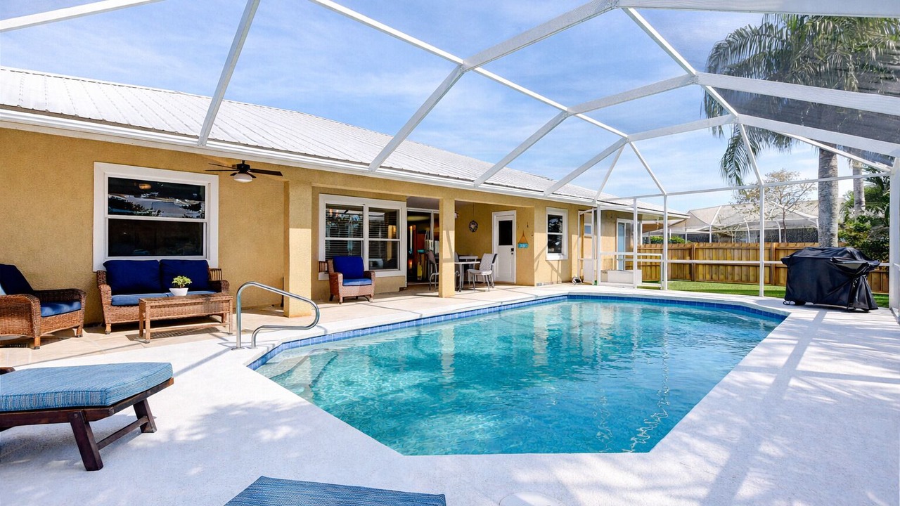 Photo of Outdoor in Sebastian Highlands