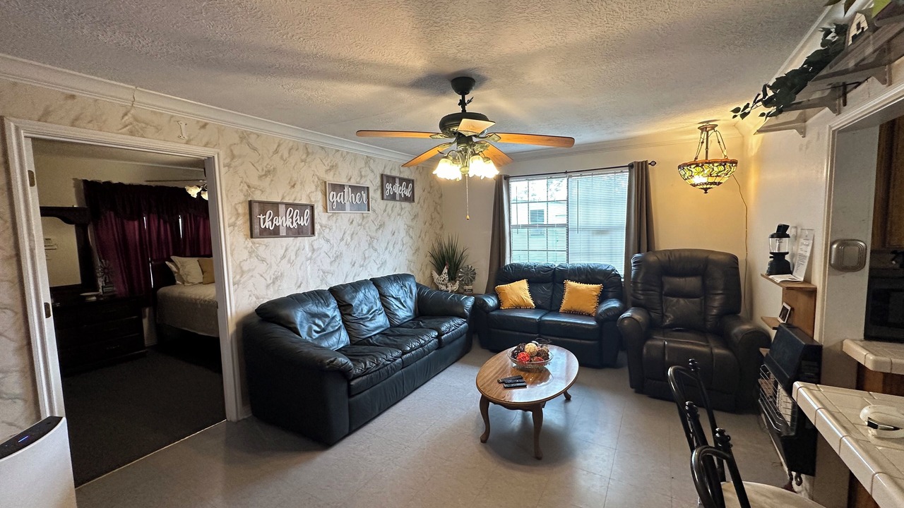 Photo of Livingroom in Beaumont
