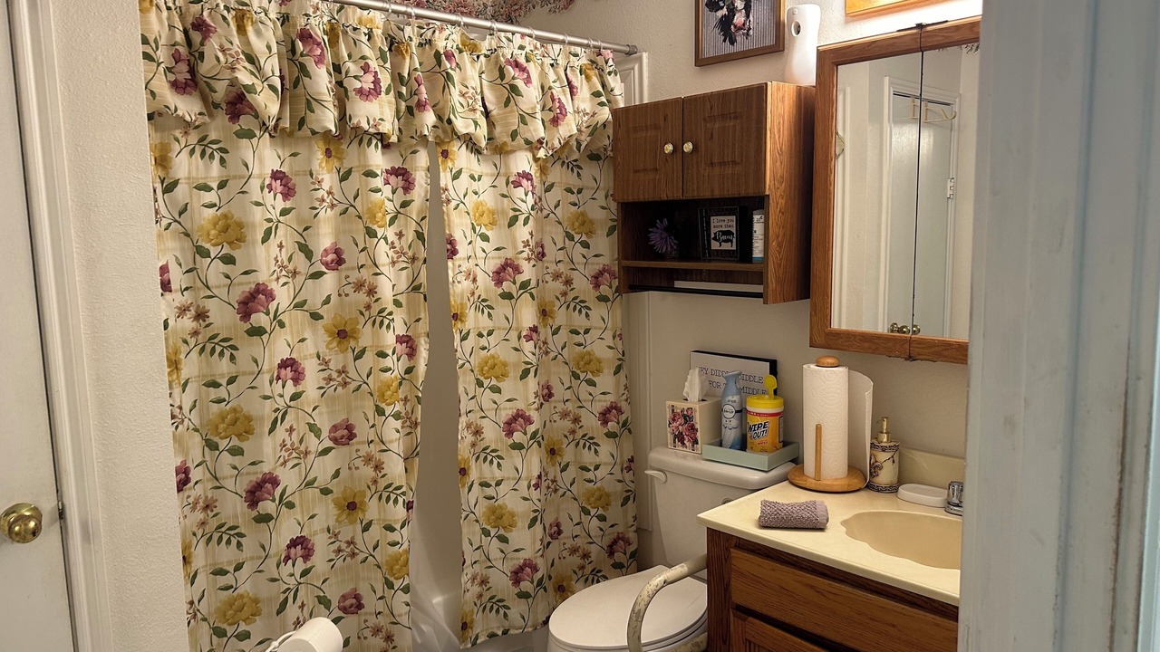 Photo of Bathroom in Beaumont