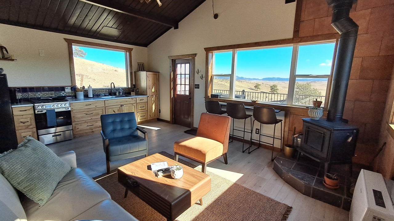 Photo of Livingroom in Hartsel
