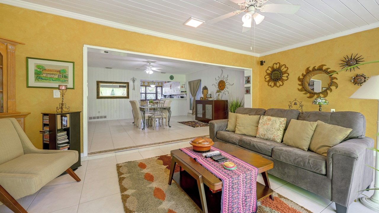 Photo of Livingroom in Ridge Wood Heights