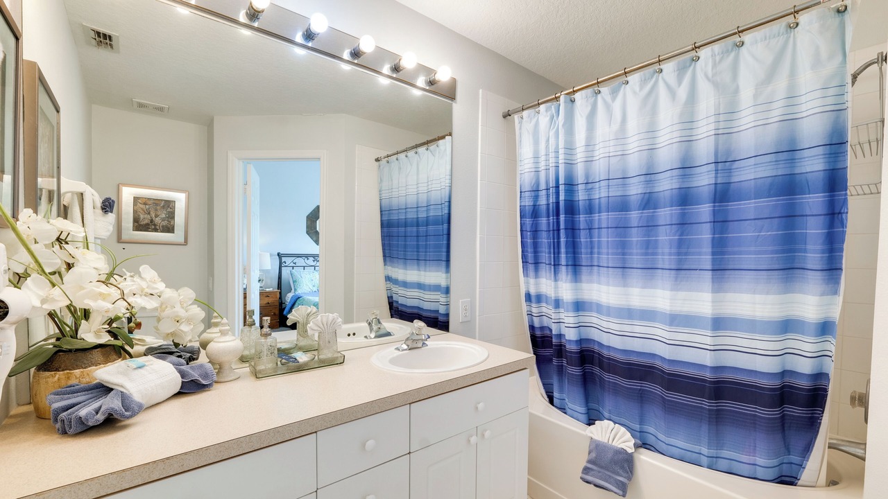 Photo of Bathroom in Windsor Palms