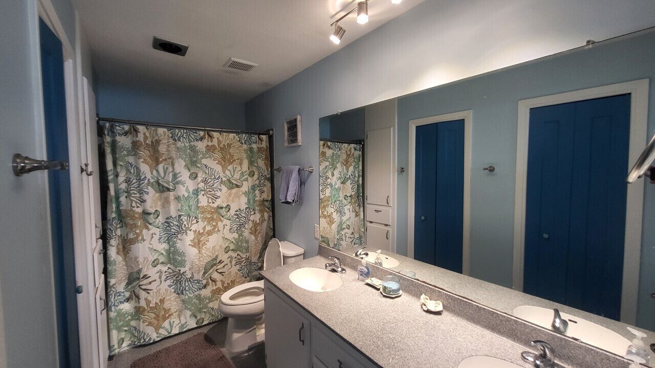 Photo of Bathroom in Port O Connor
