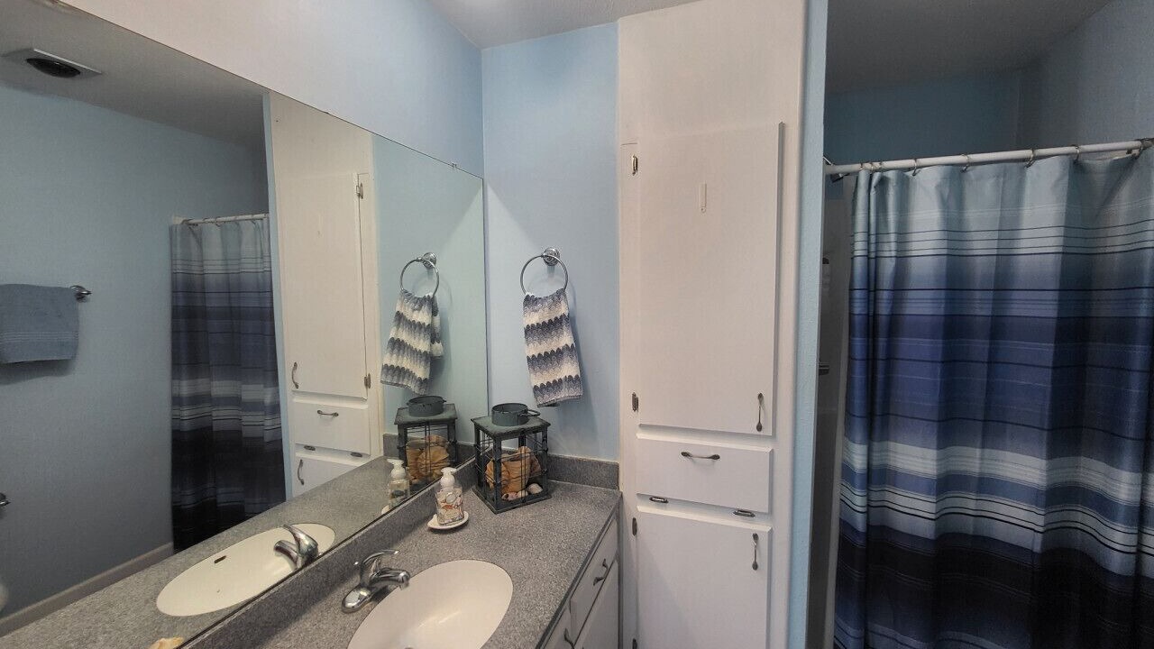 Photo of Bathroom in Port O Connor