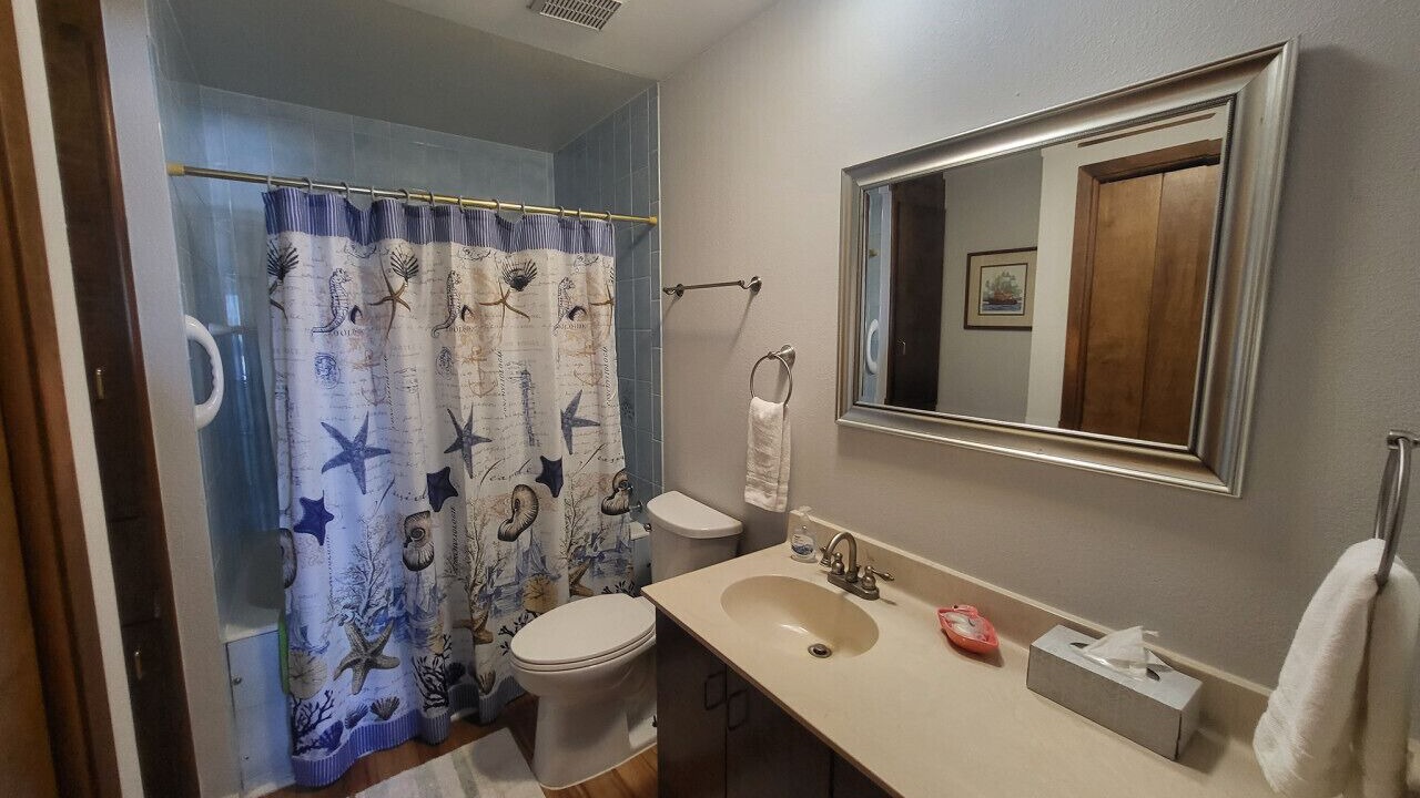 Photo of Bathroom in Port O Connor