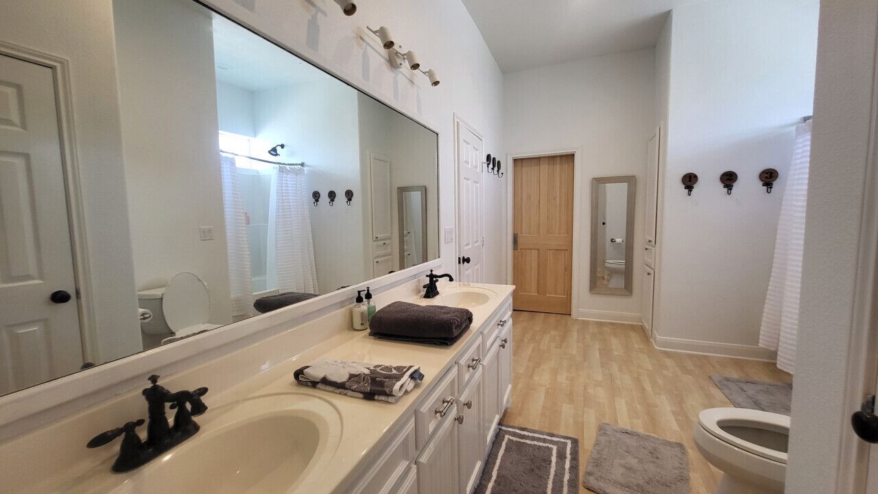 Photo of Bathroom in Port O Connor