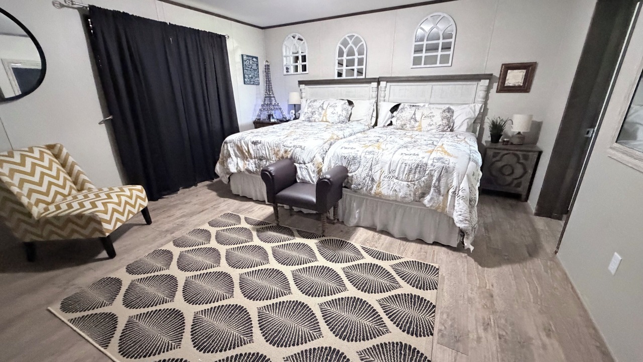 Photo of Bedroom in Ben Franklin